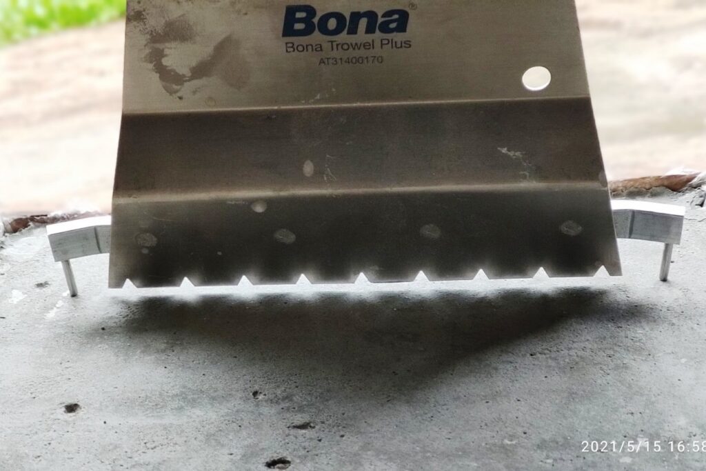 -Bona-Trowel-Plus-1-1-1024x683 Шпатель Bona Trowel Plus